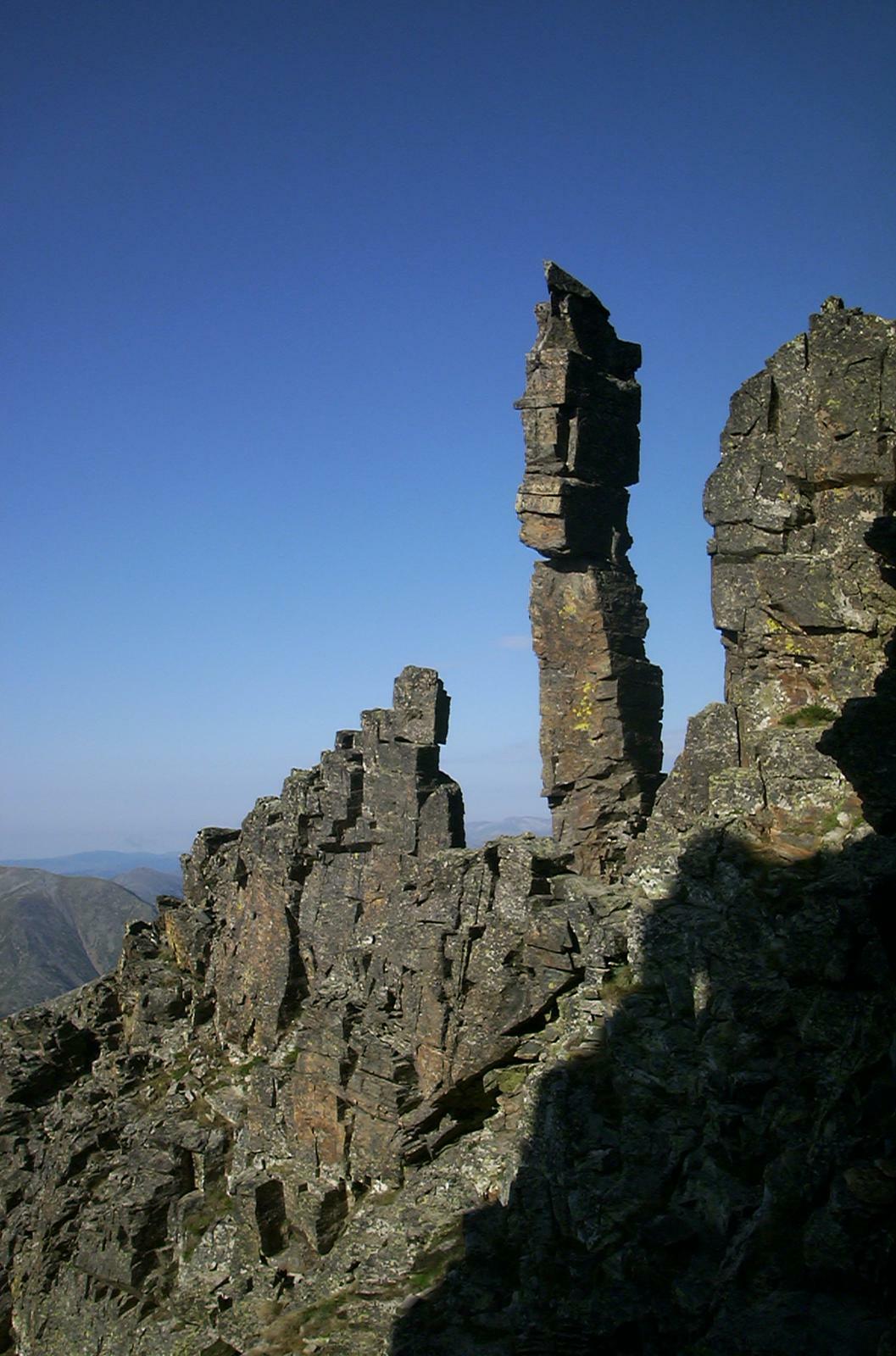 Felsformationen auf dem Abstieg vom Canigou