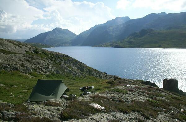 Zelt am Etang de Lanoux