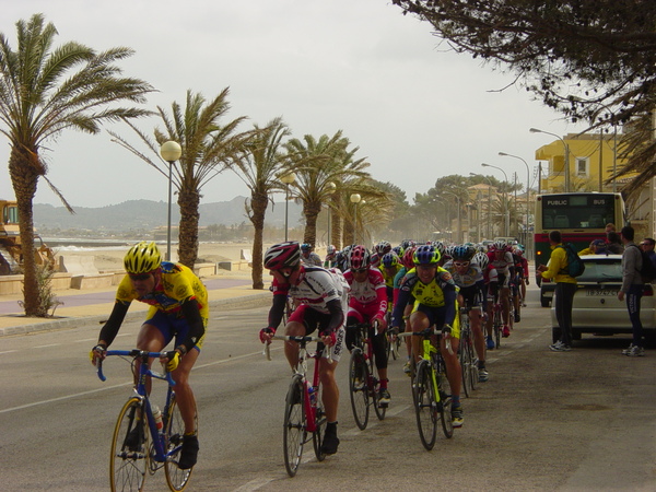 Radrennen whrend eines Sandsturmes in Port de Pollensa