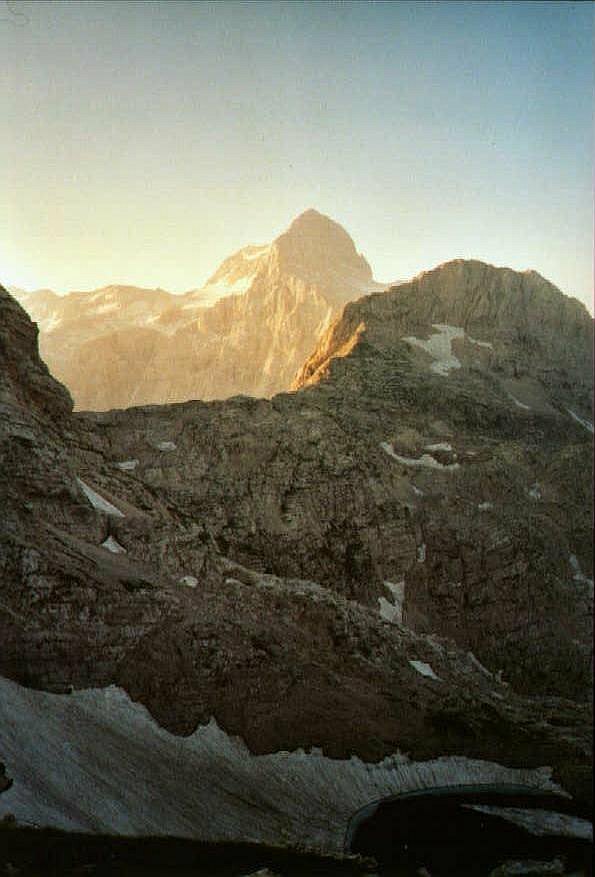 Aussicht von der Pogacnikov dom auf den Skrlatica